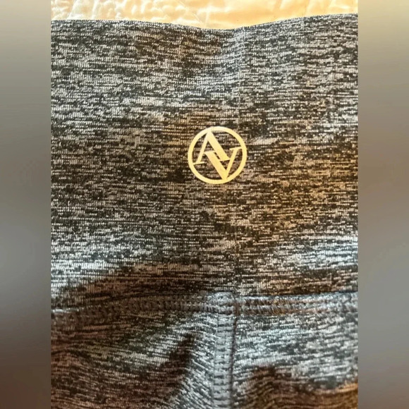 Adrienne Vittadini Bike Shorts - Picture 3 of 8